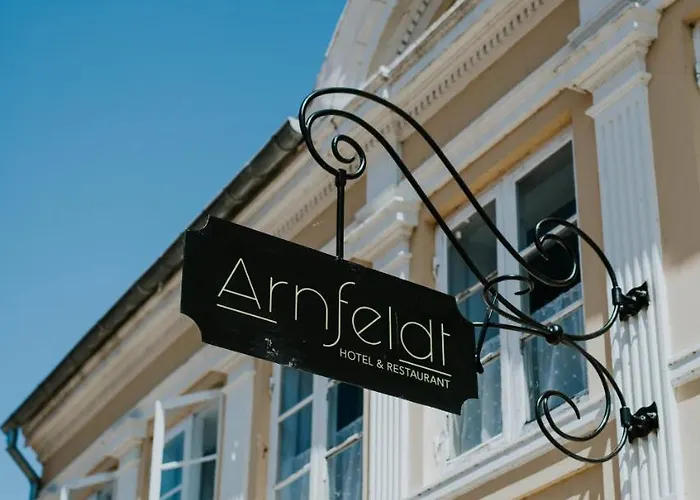 Arnfeldt מלון *